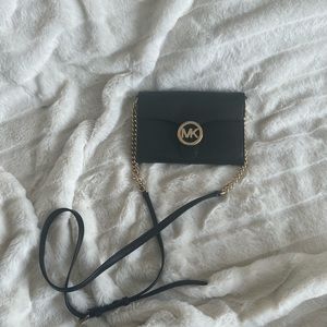 Michael Kors Crossbody Wallet Clutch